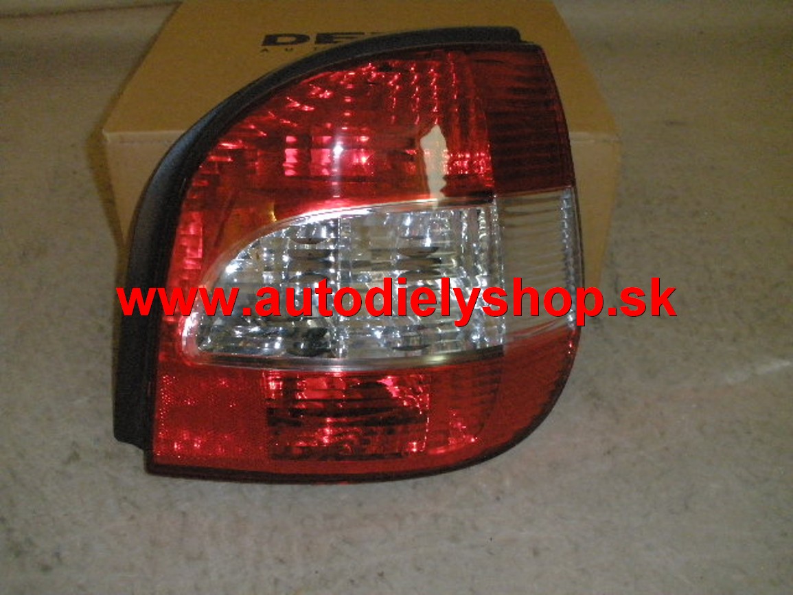 Renault Scenic 9/99-4/03 zadné svetlo Pravé 
