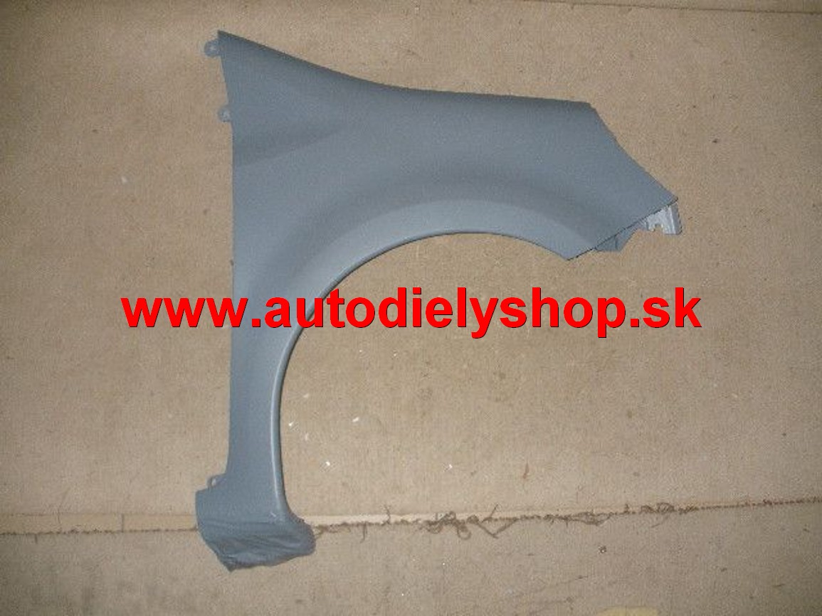 Renault MODUS 9/04-2/08 blatník Pravý 