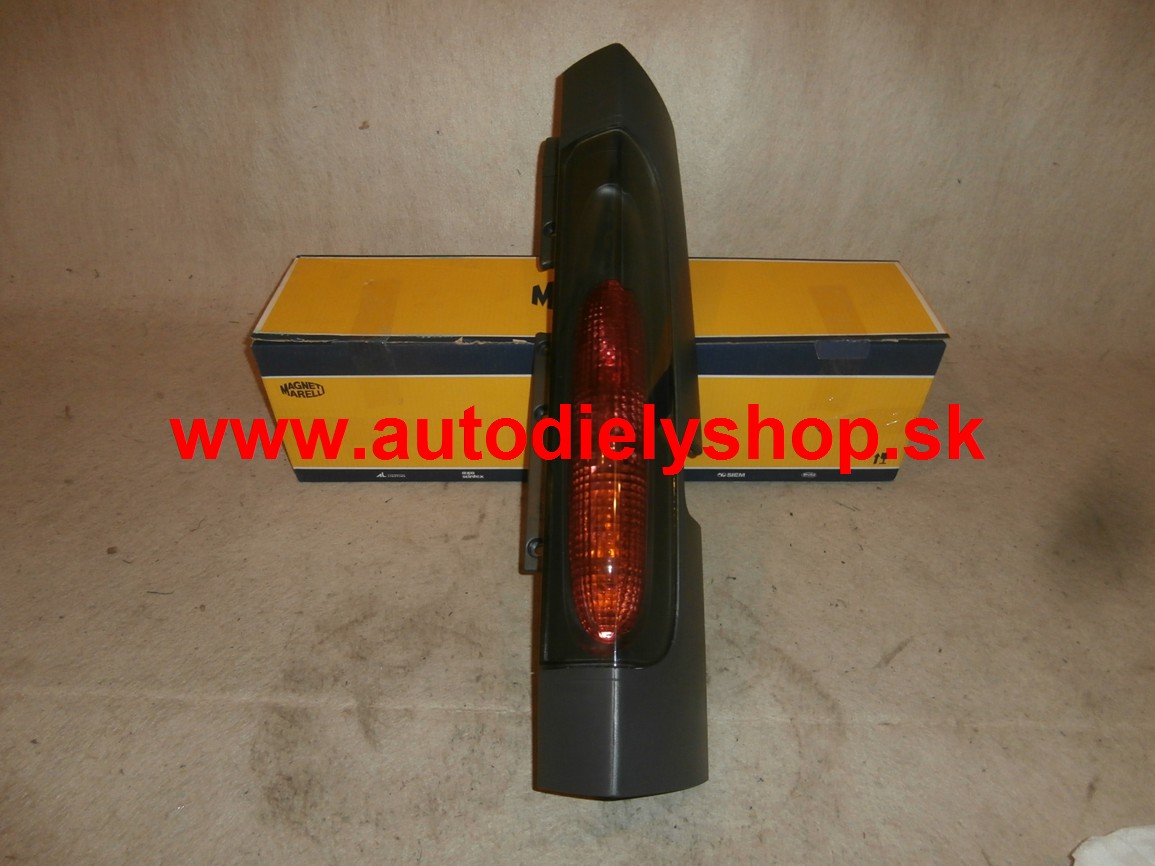  Renault Trafic 9/01-06 zadné svetlo Pravé 1dvere 