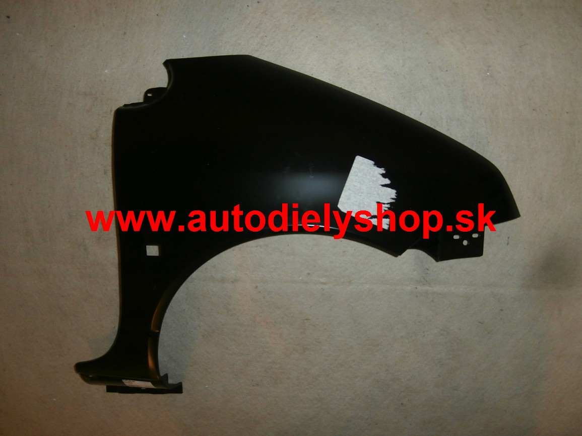  Renault Twingo 9/92-9/98 blatník Pravý 