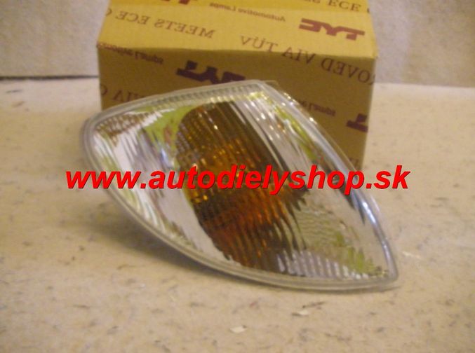 Renault Scenic 96-8/99 predná smerova Pravá