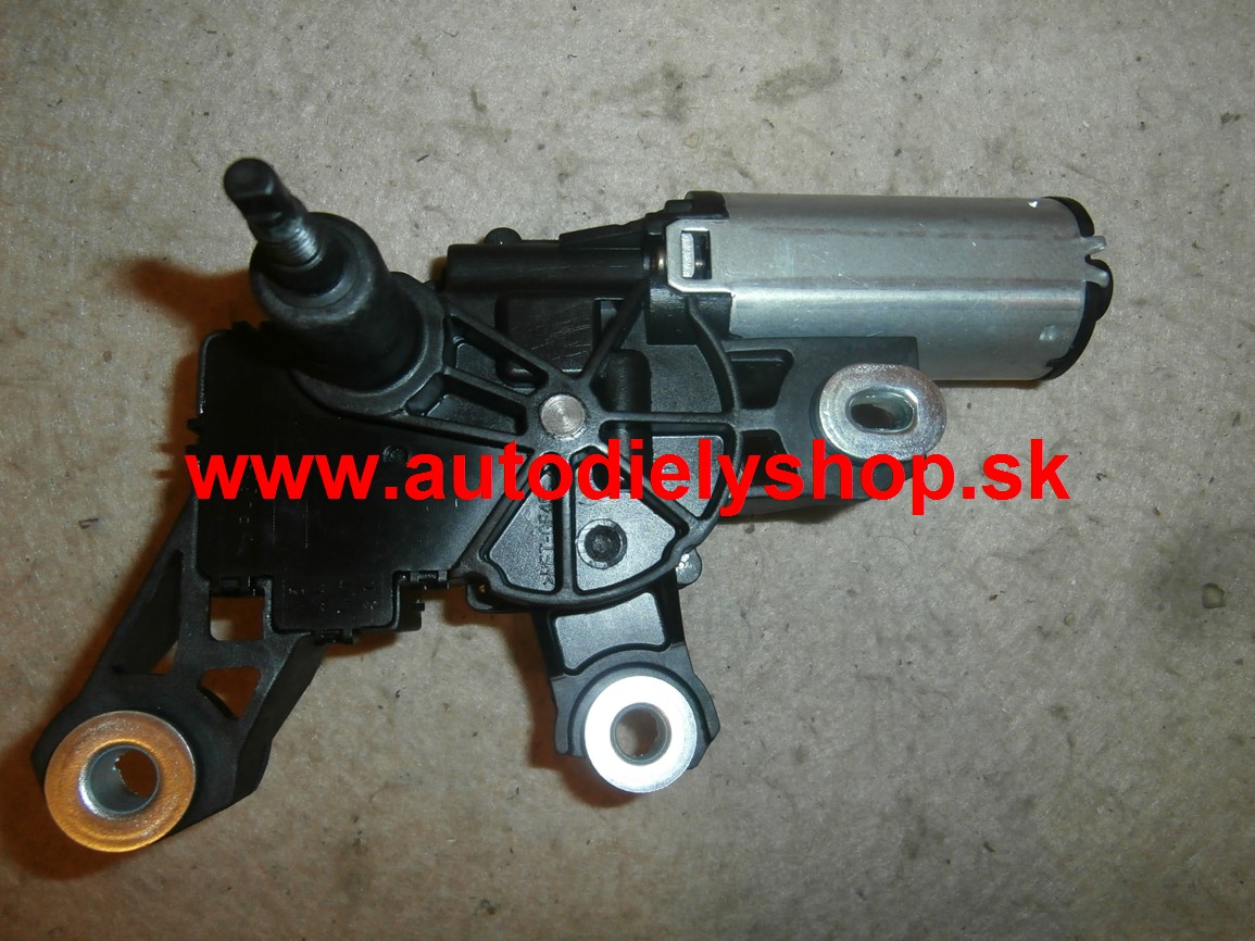 Audi A4 10/94-2/99 motorček zadných stieračov