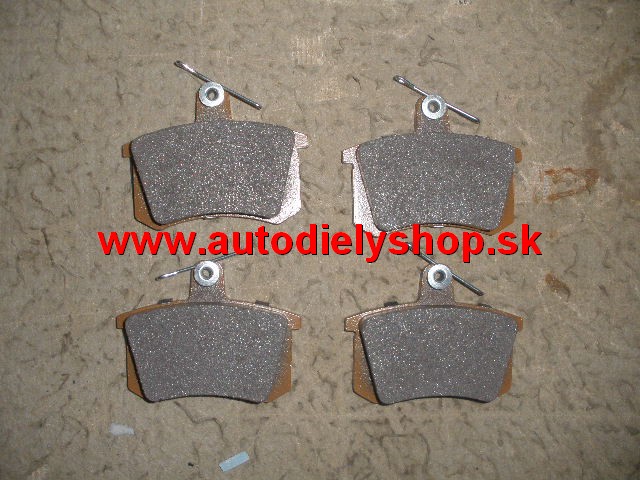  Audi A6 6/94-4/97 zadné platičky Sada  	