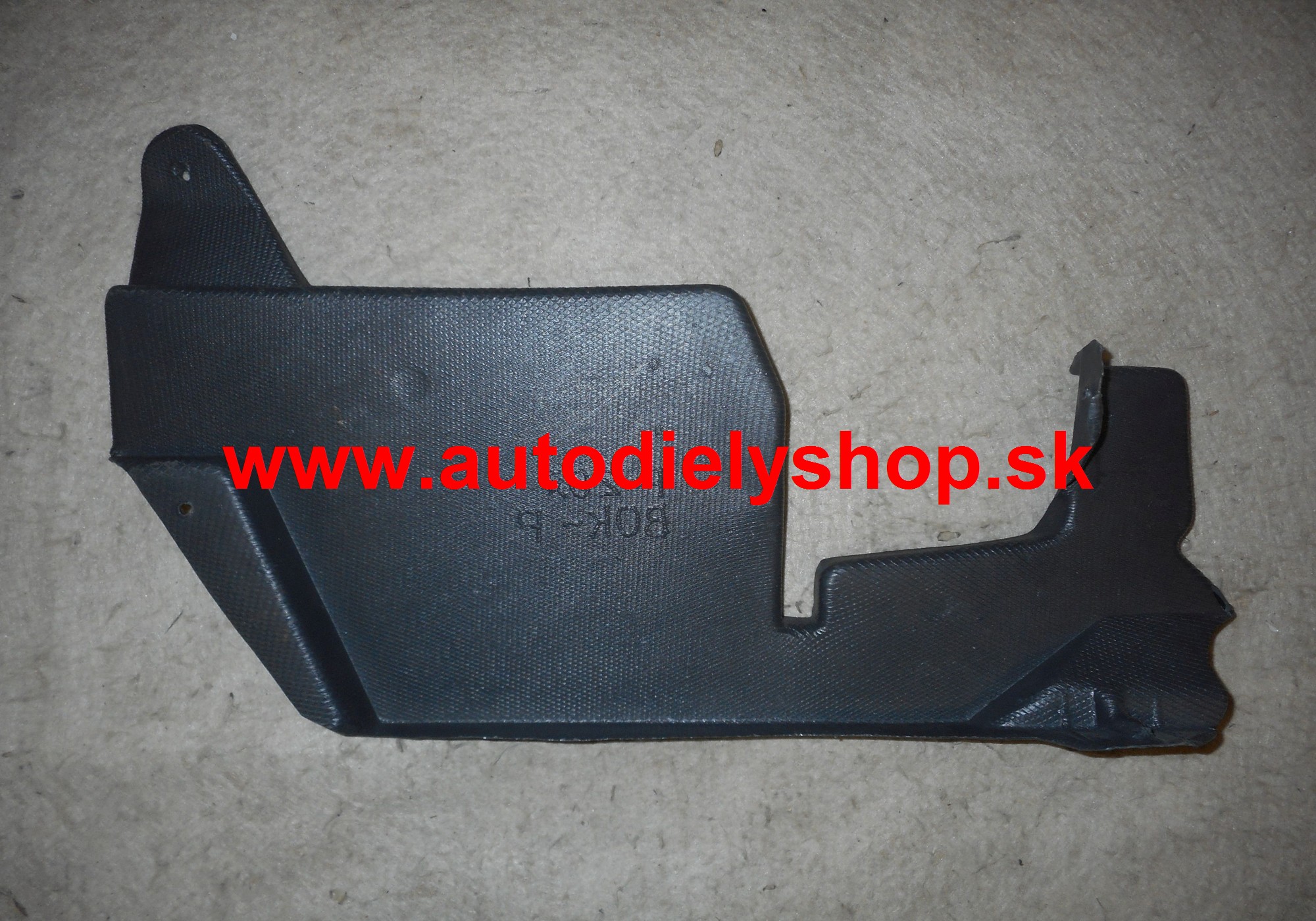 Peugeot 207 5/06- kryt pod motor ľavý.