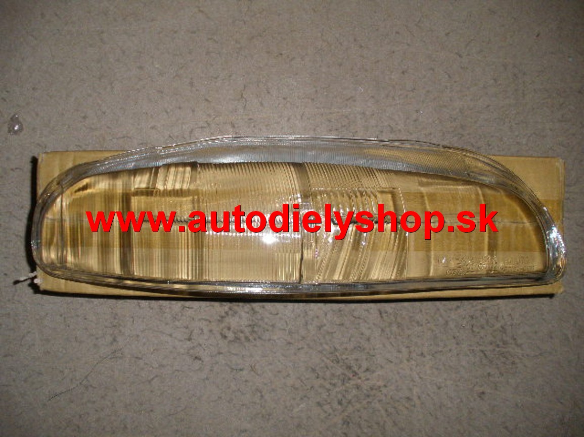 Fiat Marea 7/96- Sklo predného svetla pravé ryhované