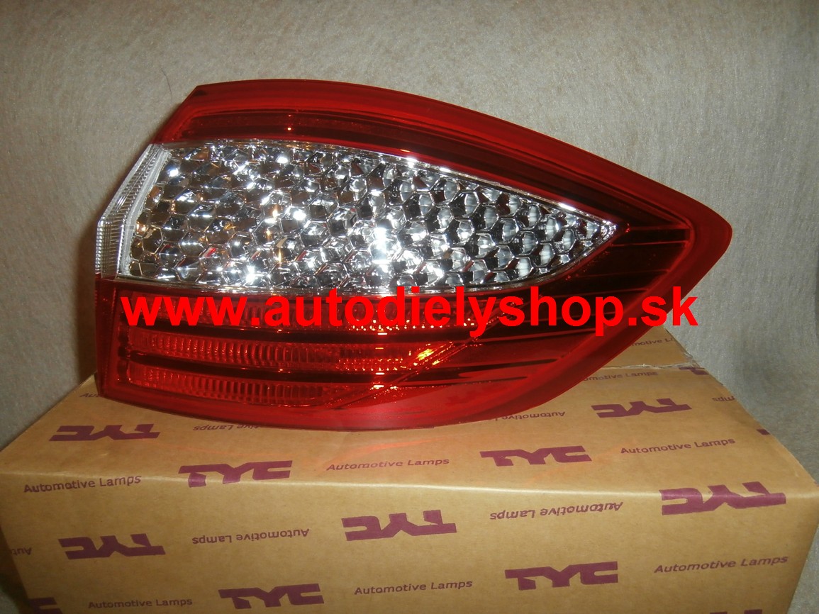 Ford MONDEO 8/2007 zadné svetlo vonkajšie pravé, Kombi