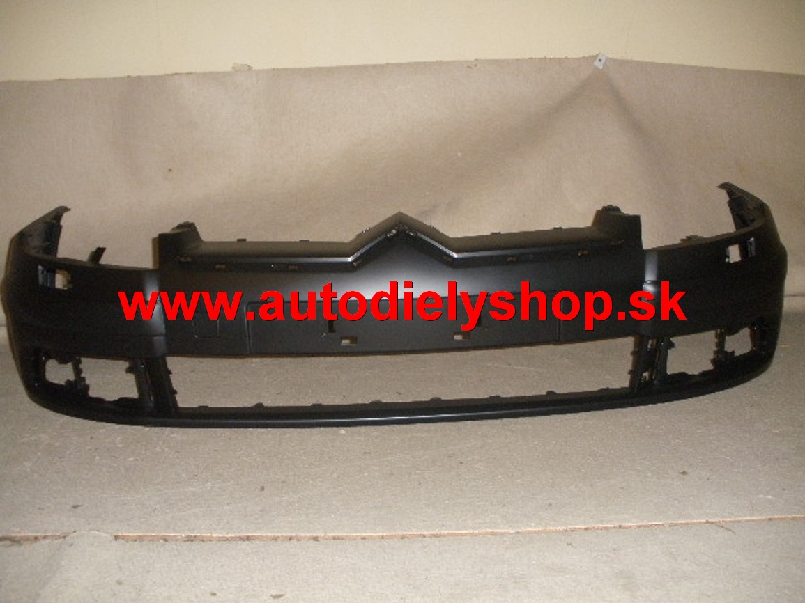 Citroen C5 10/04-1/08 Predný nárazník pre lak.