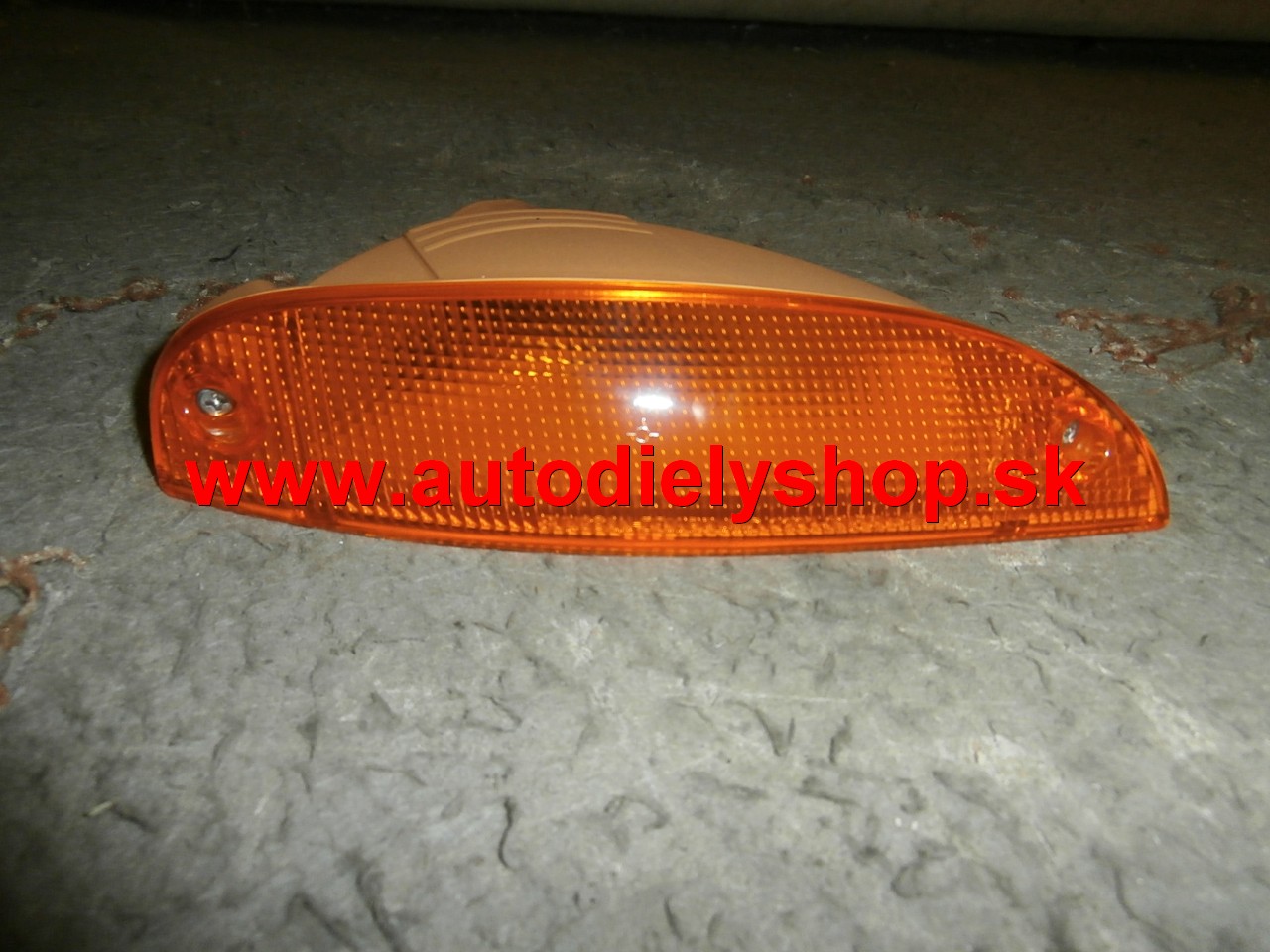  Daewoo Matiz 7/98-12/00 smerovka v nárazníku pravá