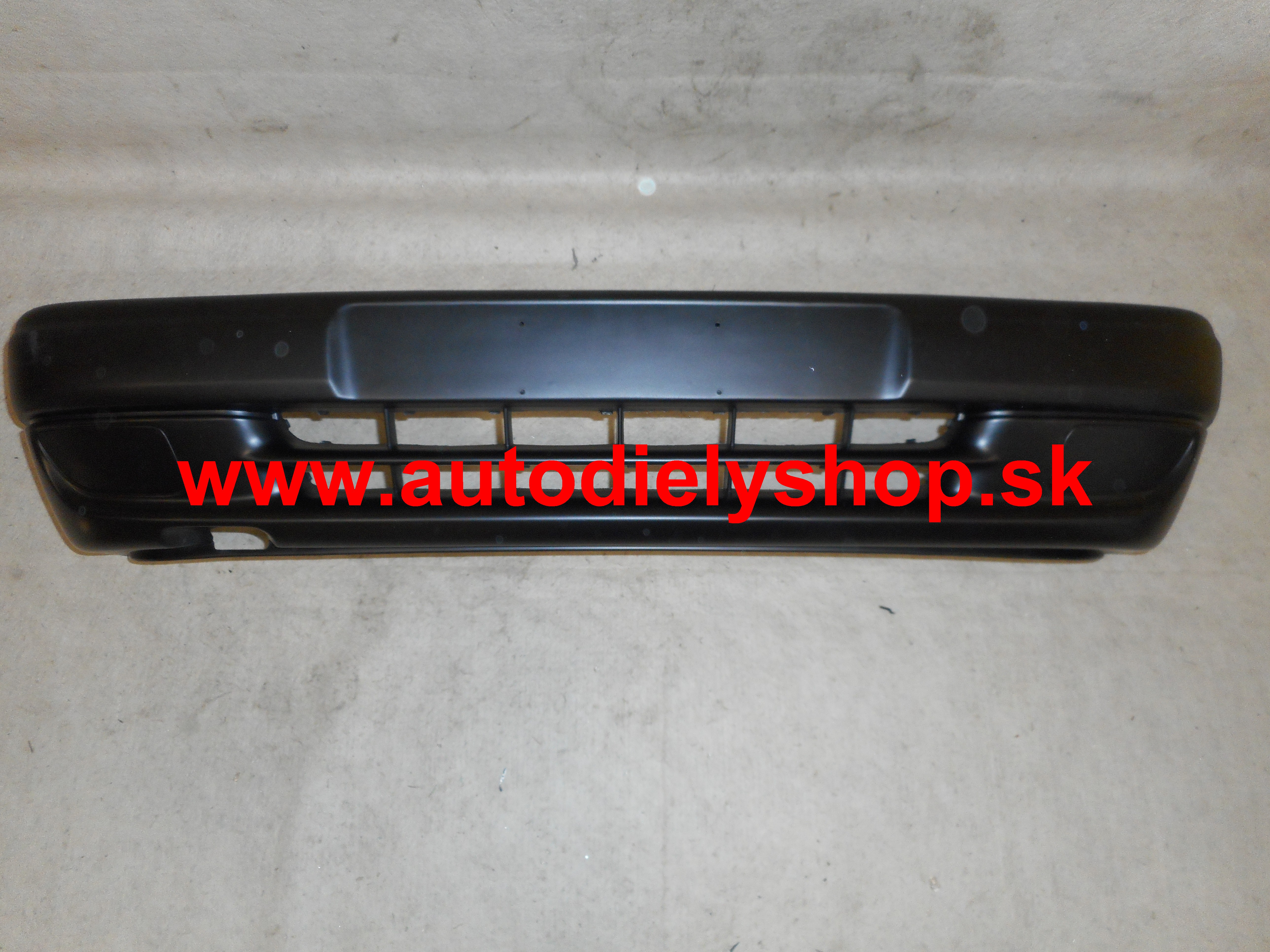  Citroen Saxo 9/99-8/03 predný nárazník.