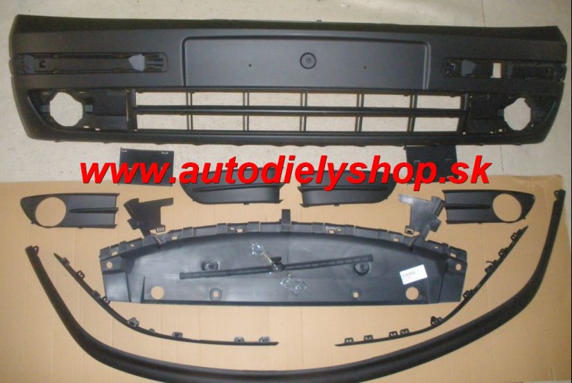  Renault Laguna 2/01-05  kompletná sada predného nárazníka s lištami.