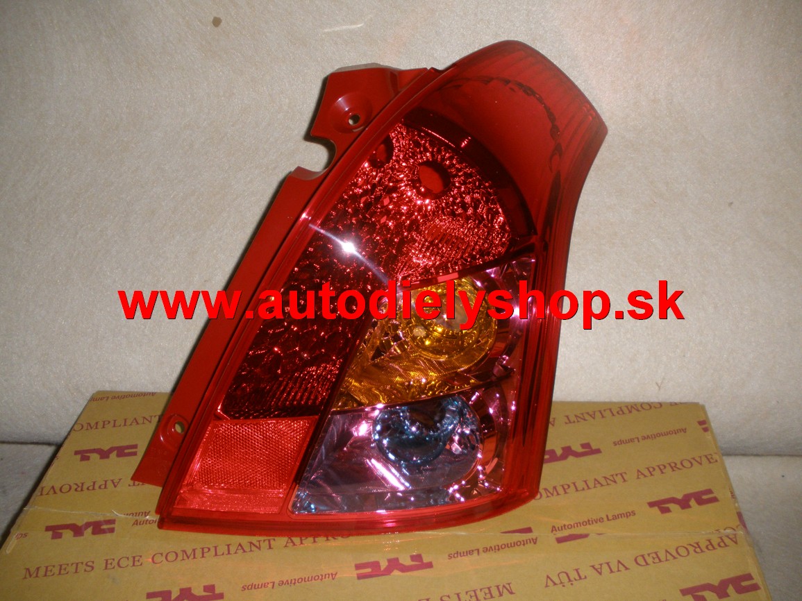 Suzuki SWIFT 4/07 -zadné svetlo pravé 