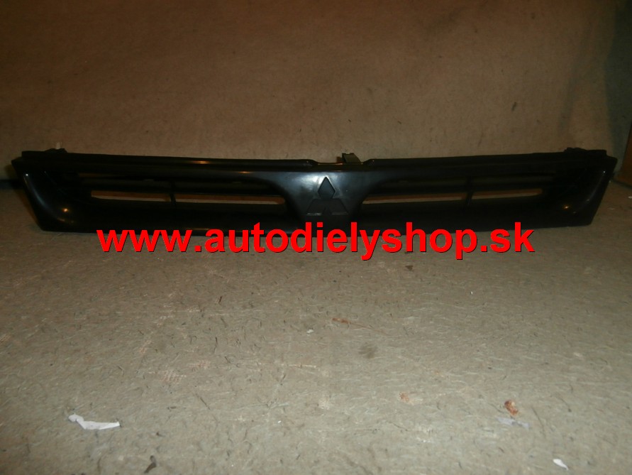 Mitsubishi LANCER 9/92-2/96 maska