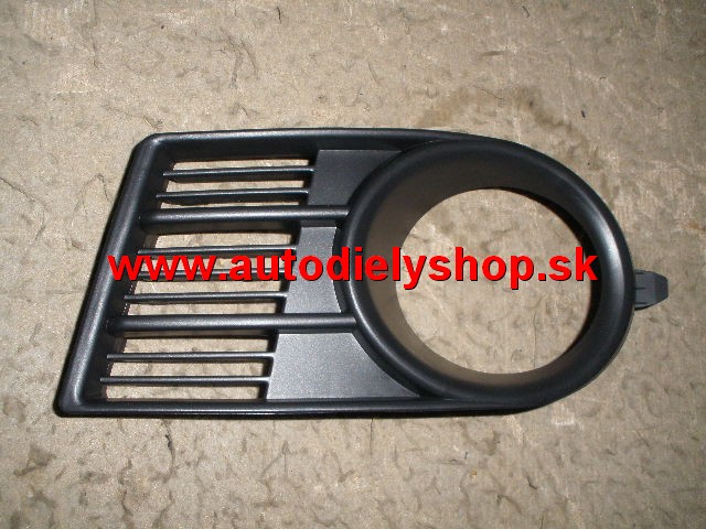 Suzuki SWIFT 05- mriežka predného nárazníka