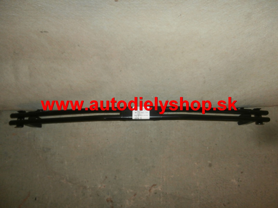 Suzuki SWIFT 05- výstuha predného nárazníka