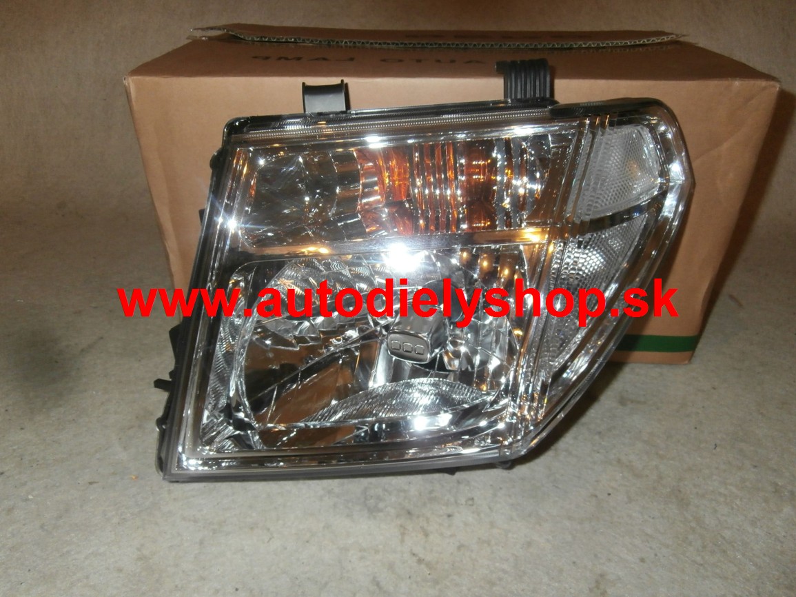  Nissan NAVARA 7/05- svetlo H4 ľavé. 
