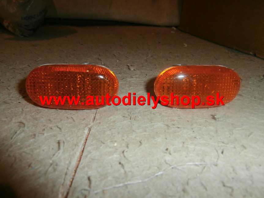 SUZUKI GRAND VITARA 99-1/04 bočná smerovka sada