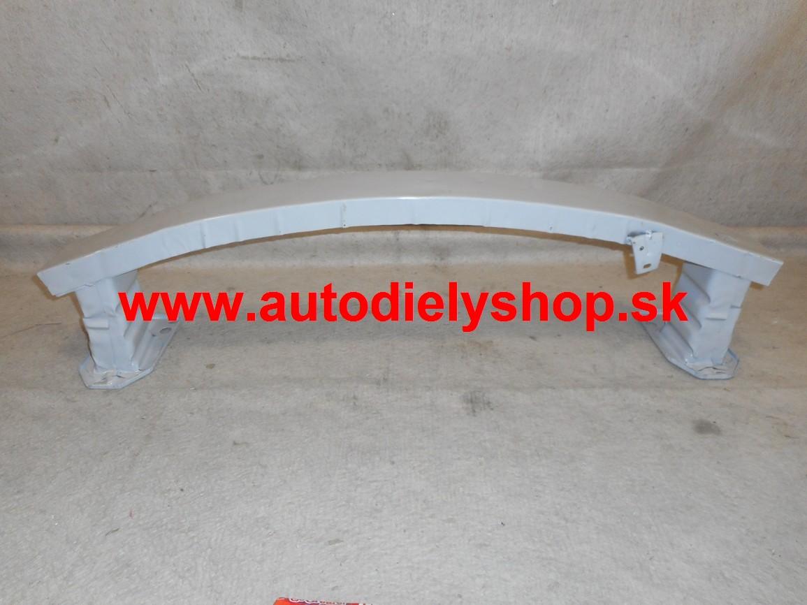 SUZUKI SX 4 6/06- výstuha predného nárazníka /Horná/