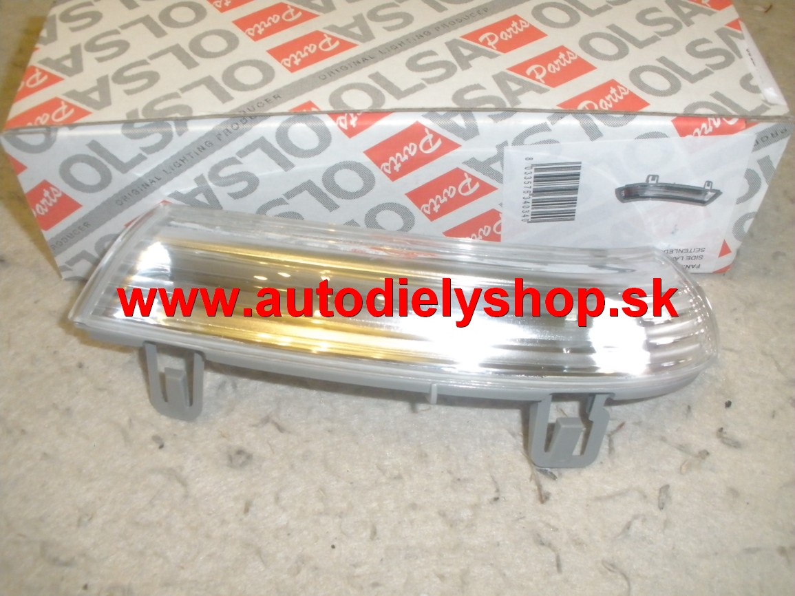 ŠKODA SUPERB 9/06- Smerovka v zrkadle pravá  LED