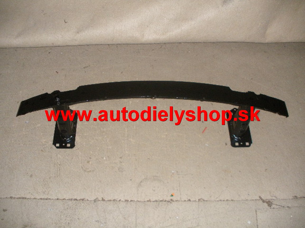 BMW 1 E87 4/2007- výstuha predného nárazníka