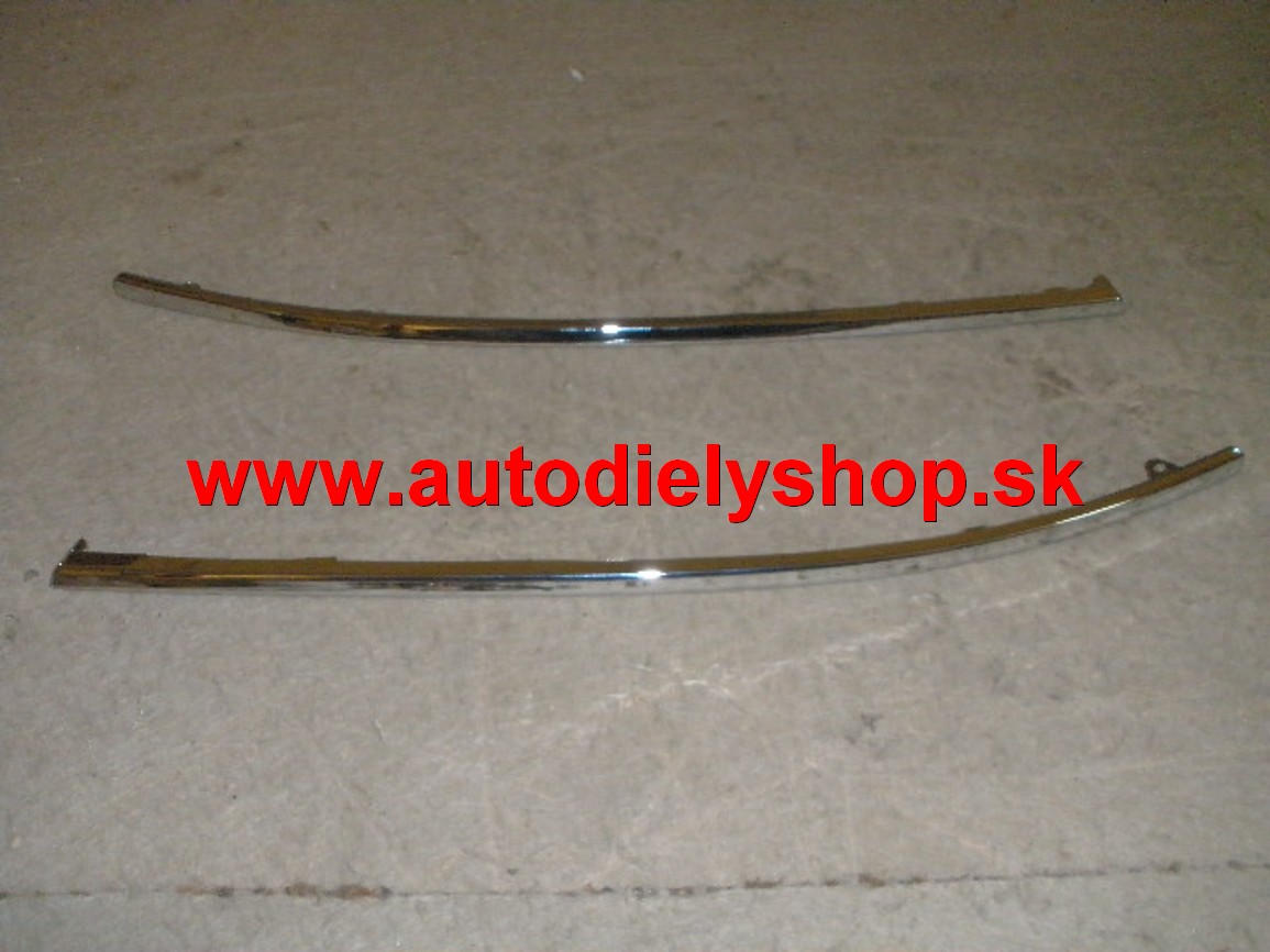 Audi A6 7/01-4/04 lišty predného nárazníka sada chromové.