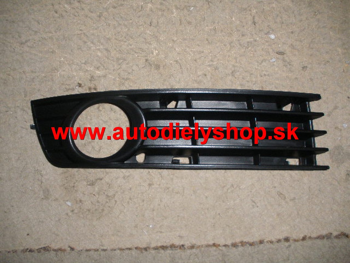  Audi A4 10/00-9/04 kryt nárazníka pravý