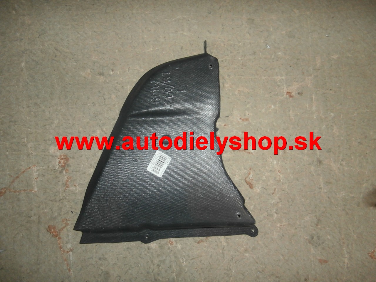 BMW 5 E60 8/03 kryt pod motor ľavý
