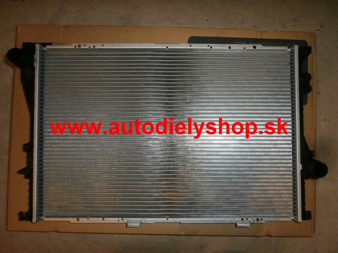 BMW 7 E38 9/98-9/01 chladič vody 728i-735i-740i