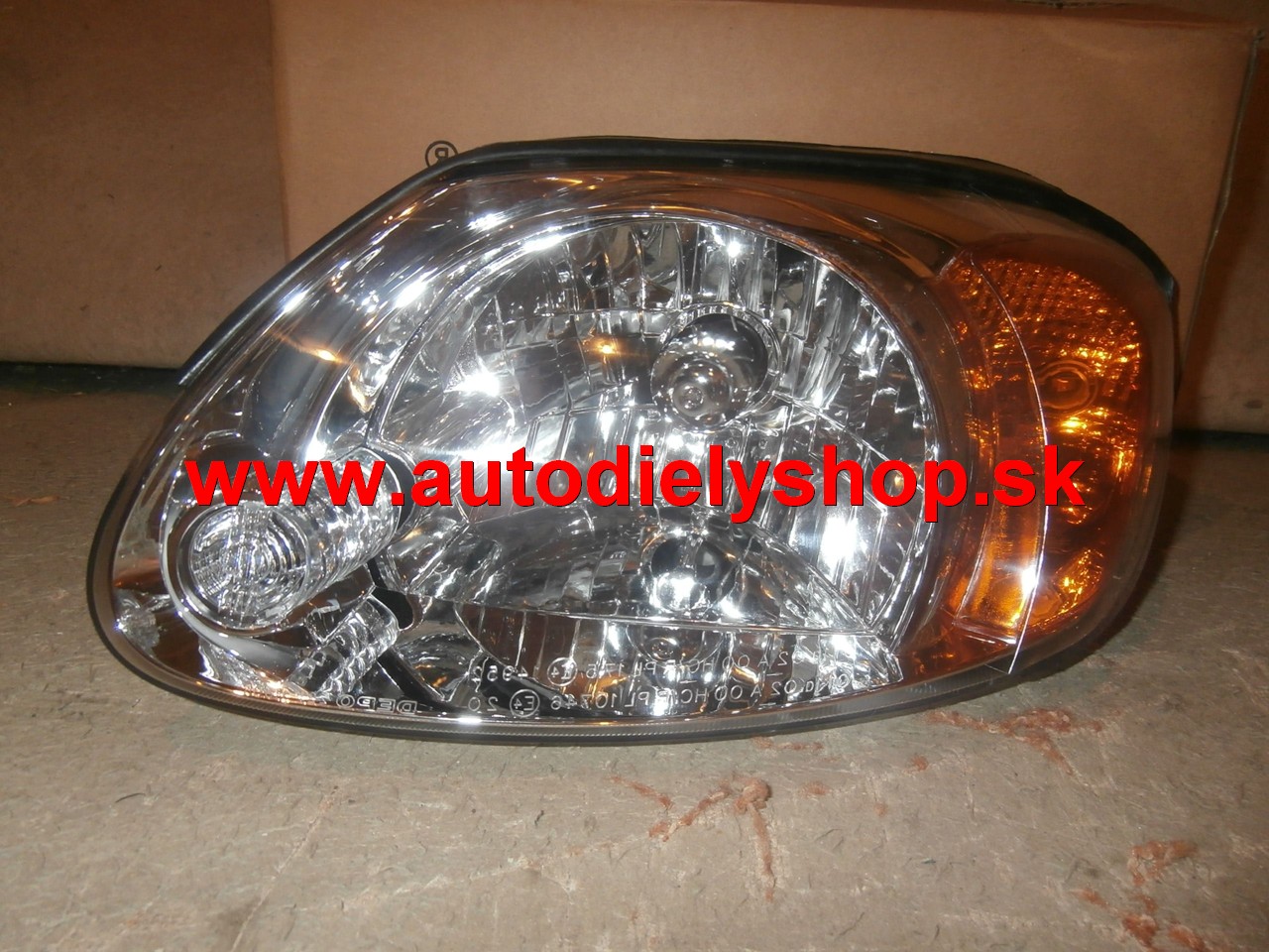 Hyundai ACCENT 3/03-07 Svetlo predné ľavé 