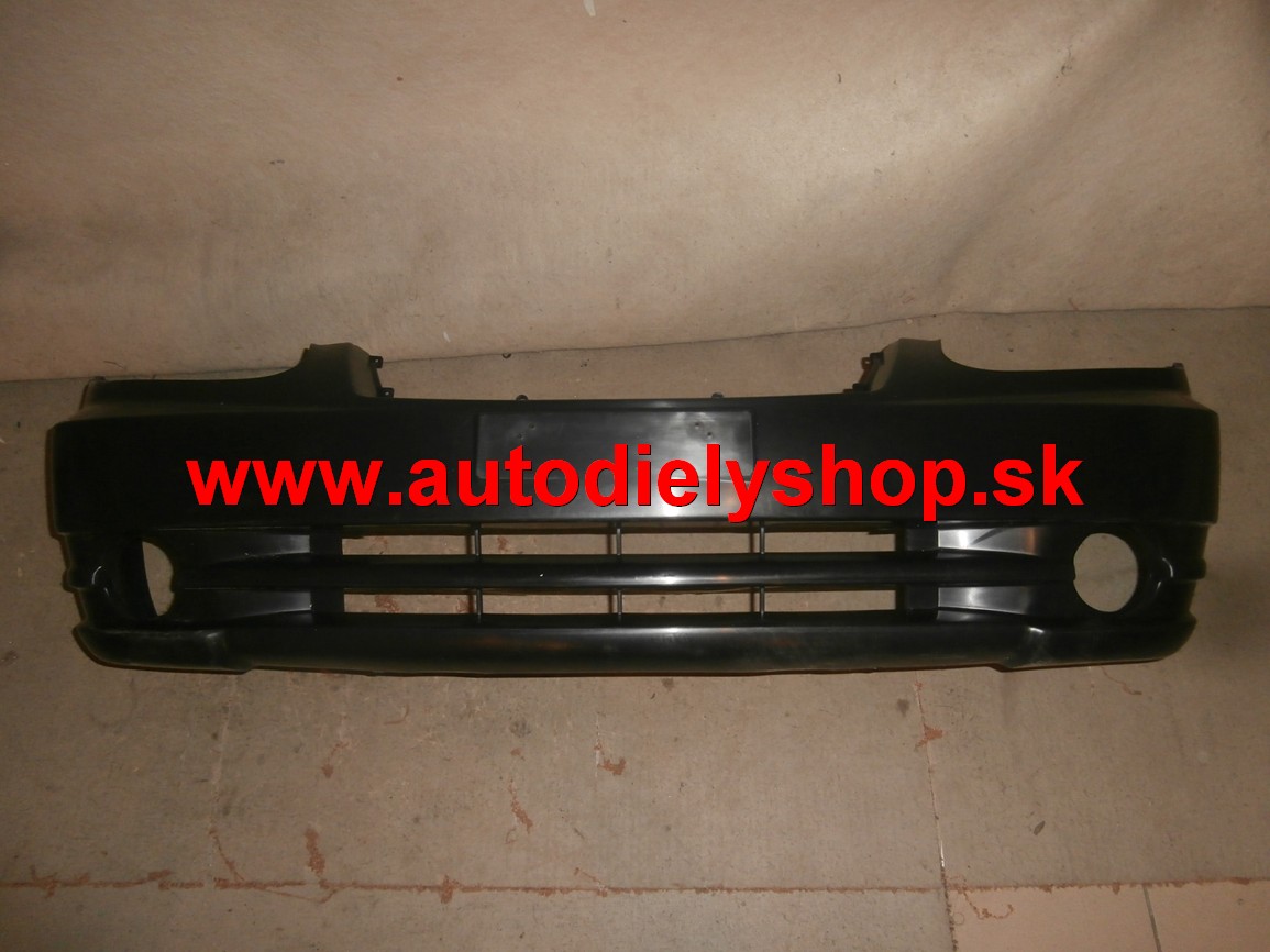 Hyundai ACCENT 3/03-07 Predný nárazník s otvormi pre hlovku