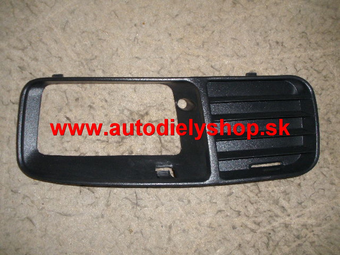  VW CADDY 10/95-2/04 krytka hmlovky pravá 