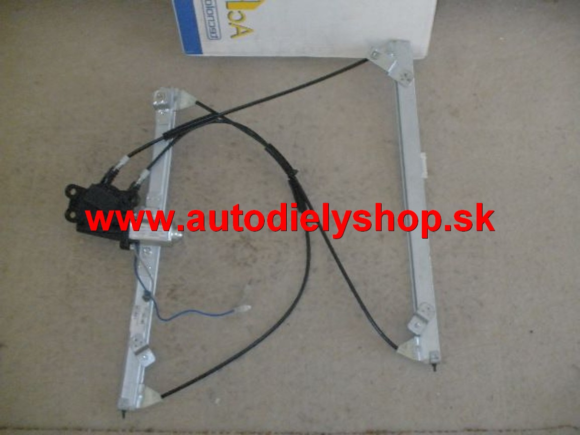  Citroen XSARA 7/97-8/00  elektrické predné sťahovanie okna pravé.