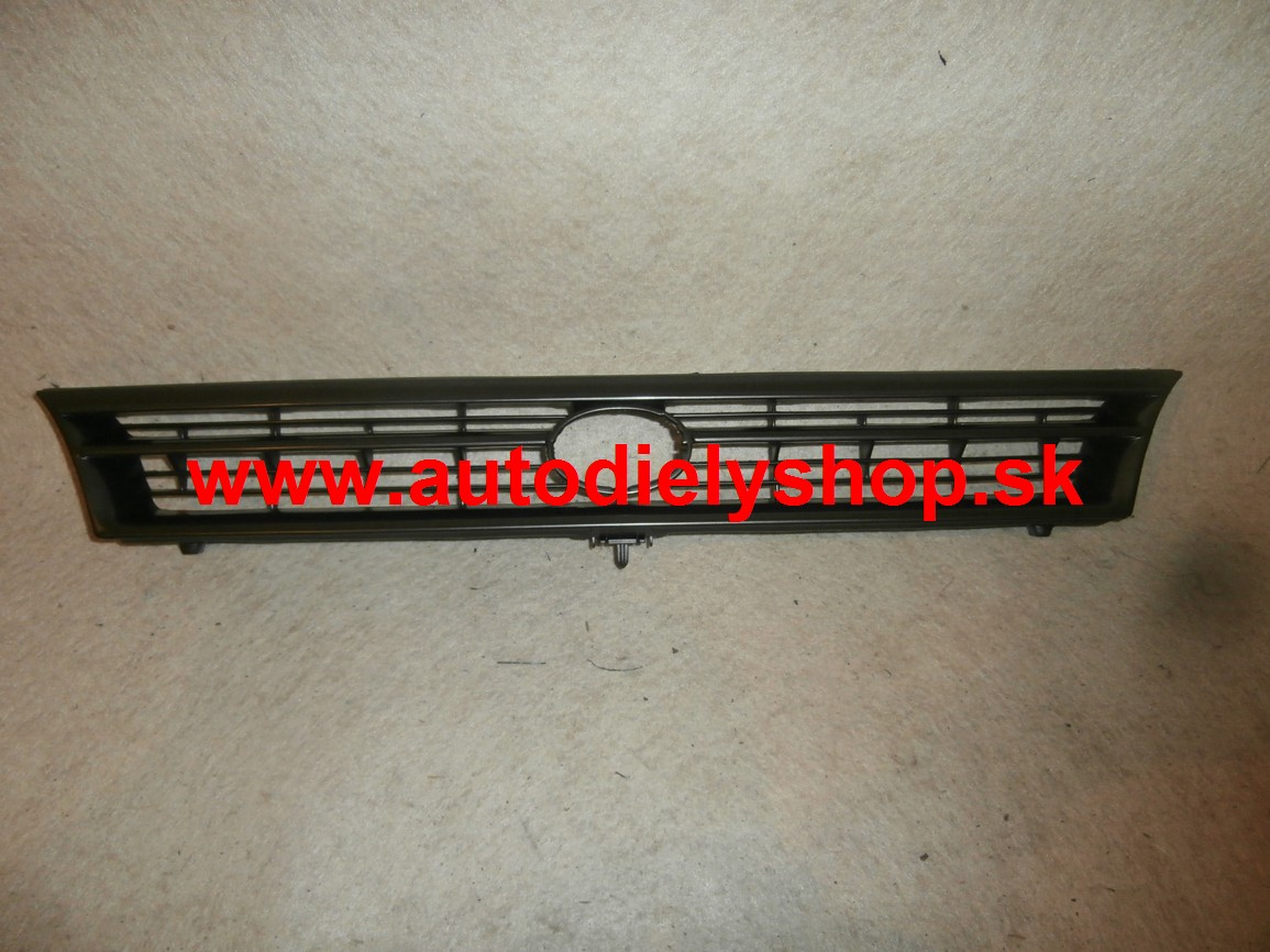 Toyota Corolla 9/92-7/97 Predná maska 