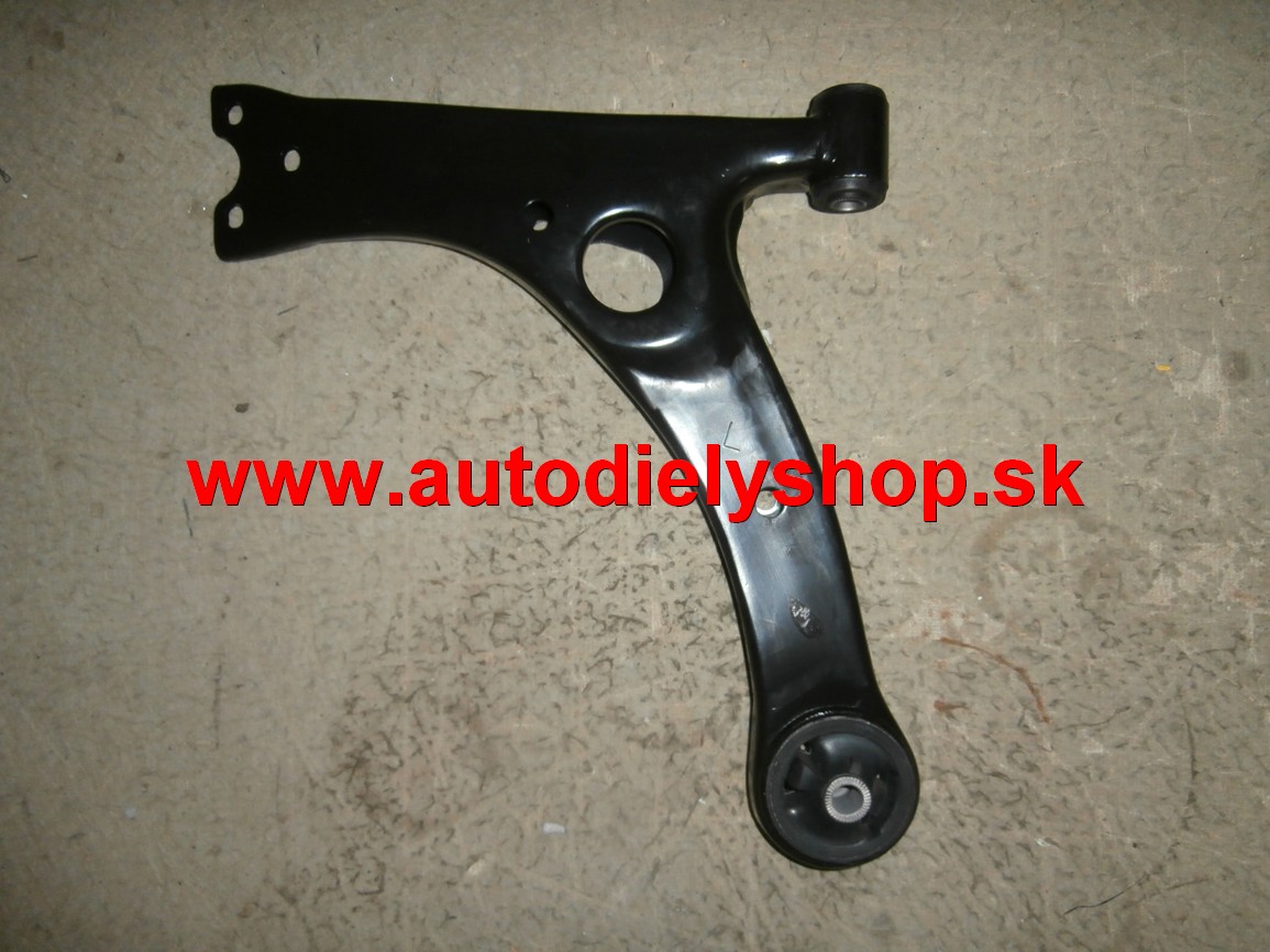 Toyota COROLLA 3/5dv 3/02-6/04 predné rameno ľavé 