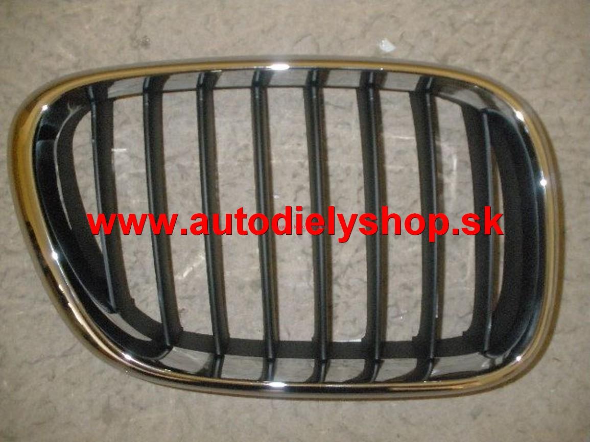  BMW X5 E53 1/00-12/03 maska pravá 	
