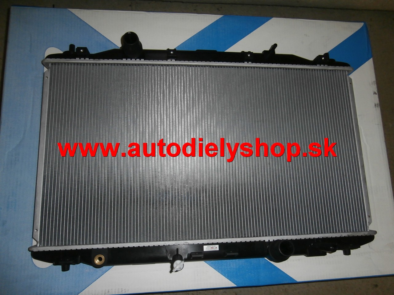 HONDA CIVIC 06-Chladič vodný 2,2CDTi