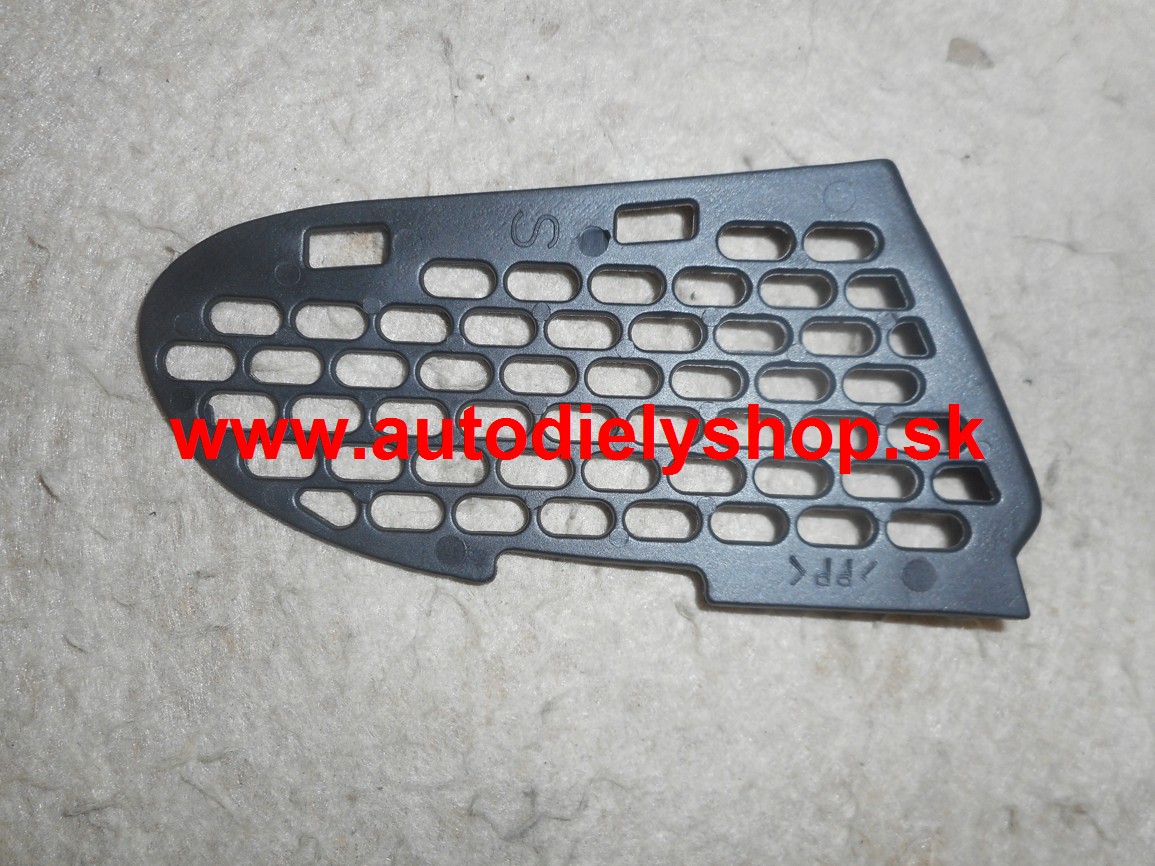  Mercedes C 93 - 1997 kryt nárazíka pravý