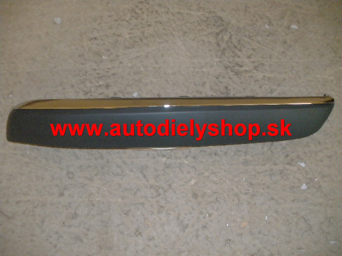Peugeot 407 5/05- lišta predného nárazníku,chromová  ľavá strana.