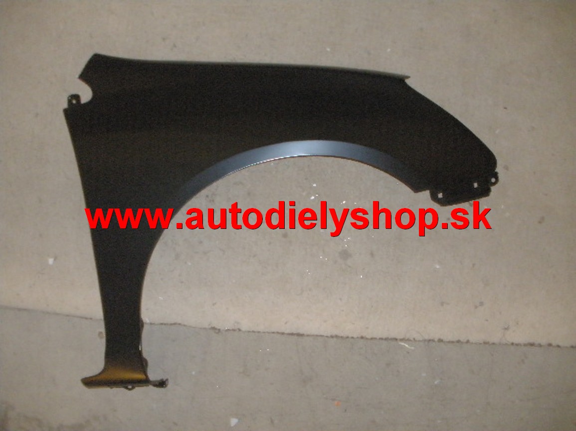 Honda CIVIC 10/03-06  predný pravý blatník.