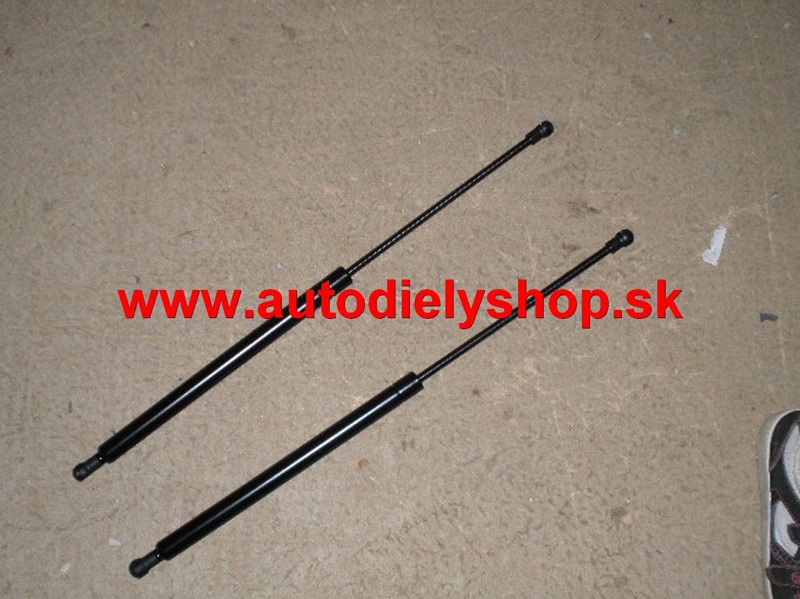 Nissan QASHQAI 07- vzpery zadného kufra sada