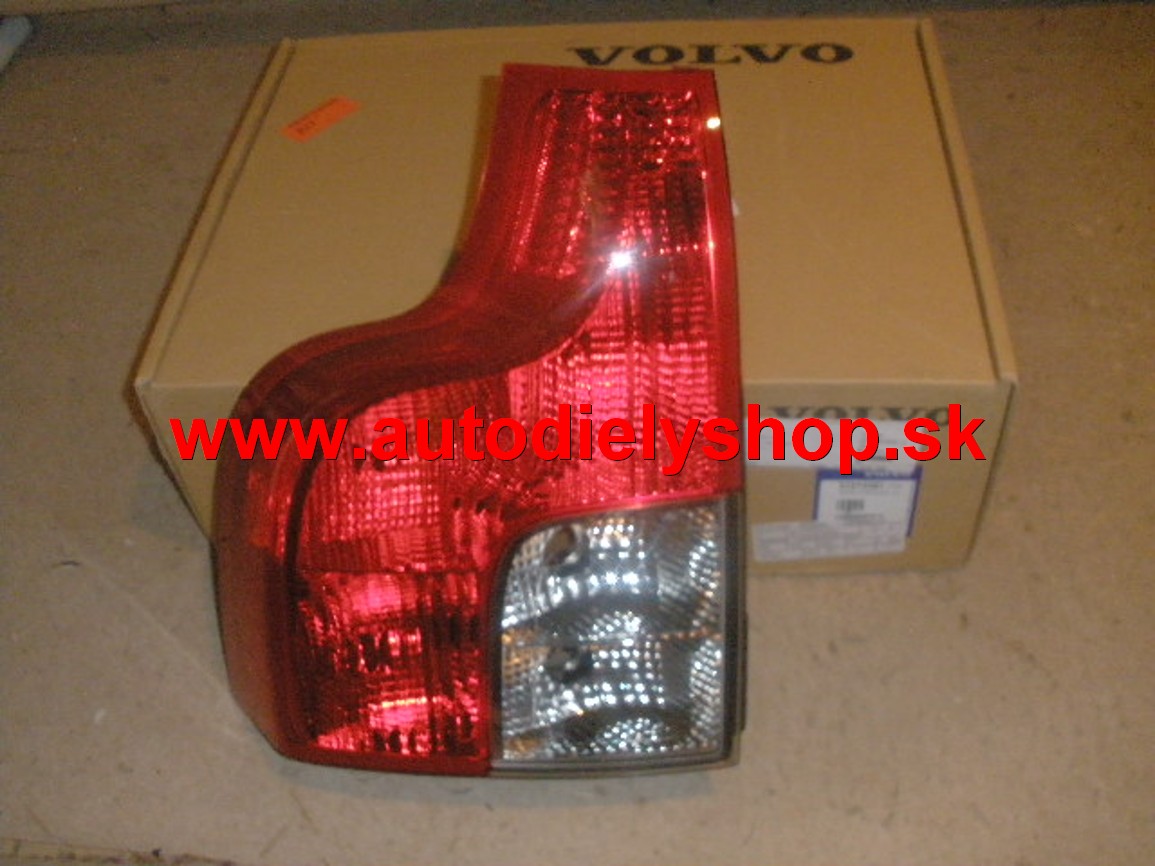  Volvo XC90 10/07- svetlo zadné spodná časť ľavé 