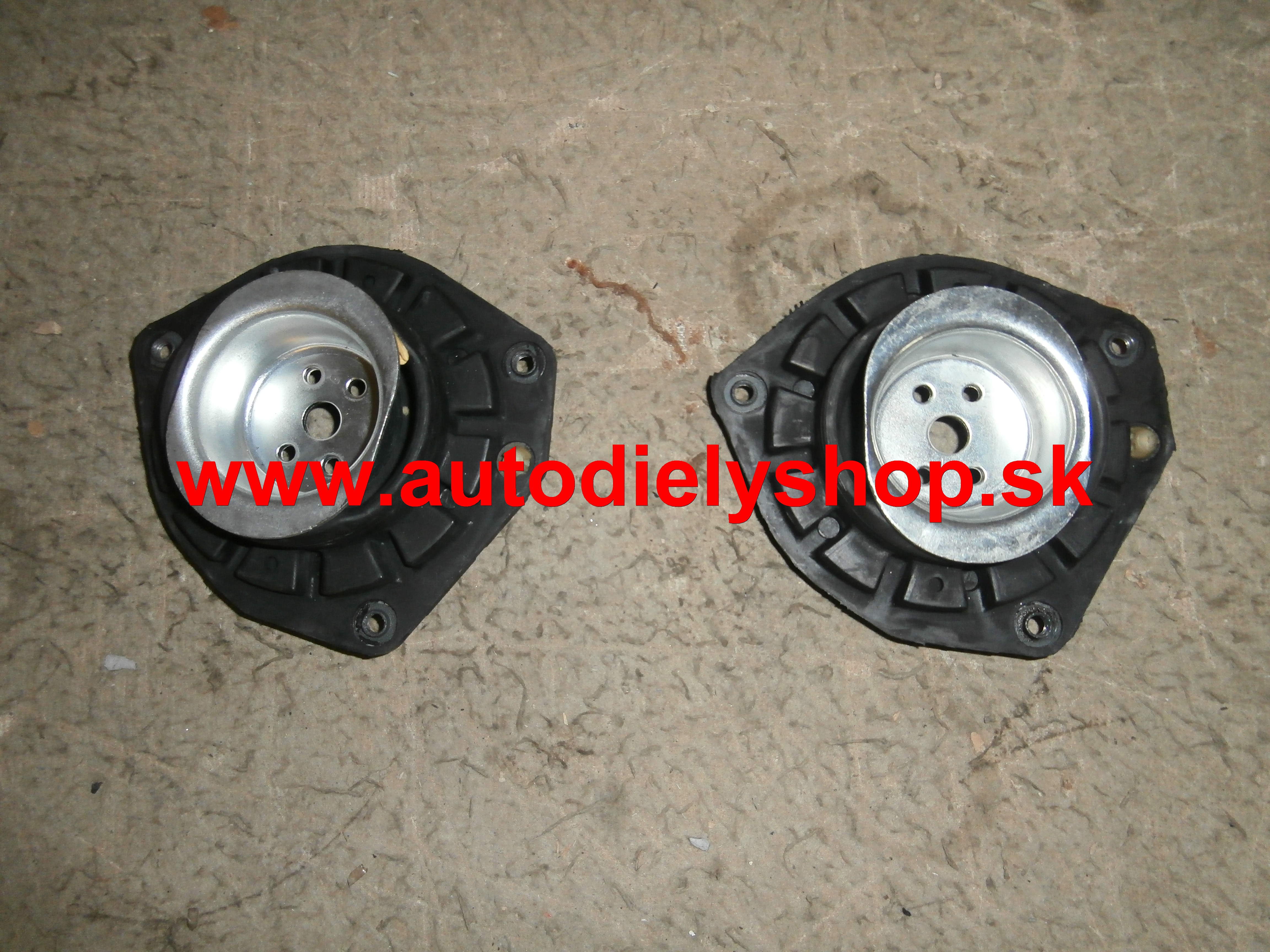 Renault MÉGANE II 1/06-10/08 horné uloženie predných tlmičou Sada
