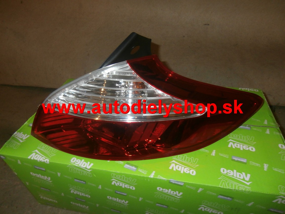 Renault MÉGANE III 11/08- zadné svetlo vonkajšie Pravé,HB