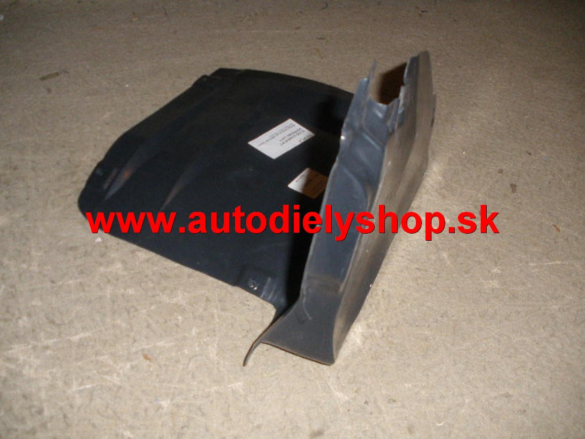  Mercedes W203 "C" 5/00- podblatník predný ľavý predná časť