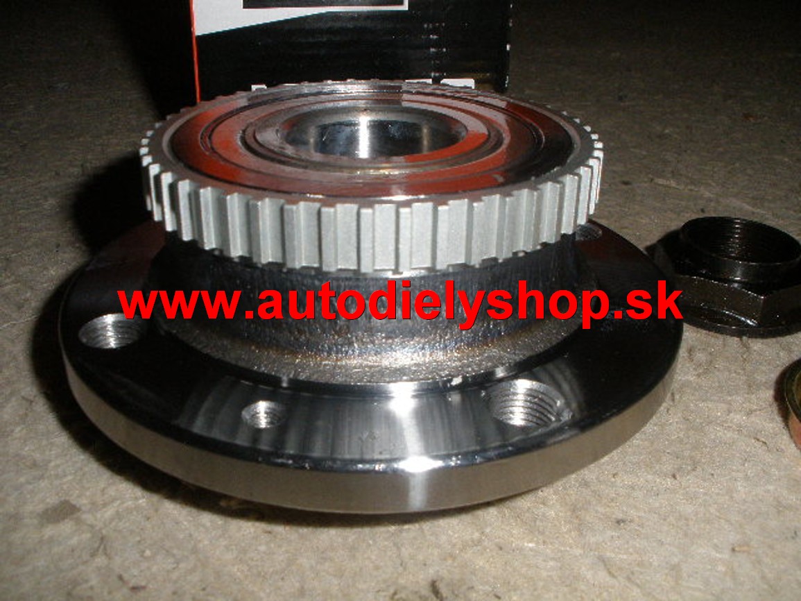 Peugeot 406 5/99-4/04 zadný náboj kolesa pravý s ABS.