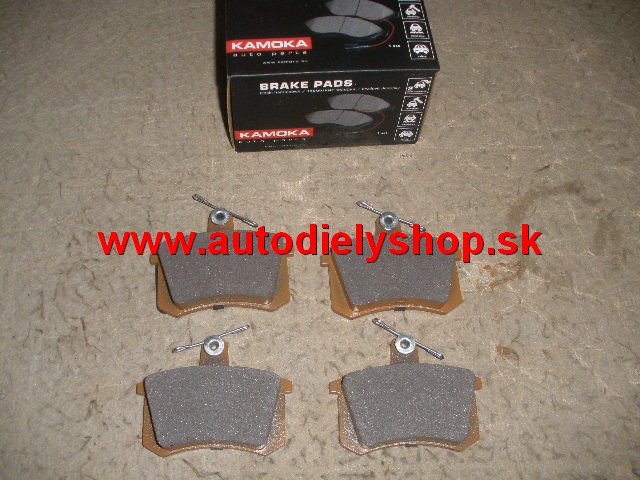  Audi A6 6/94-4/97 zadné platičky Sada  	