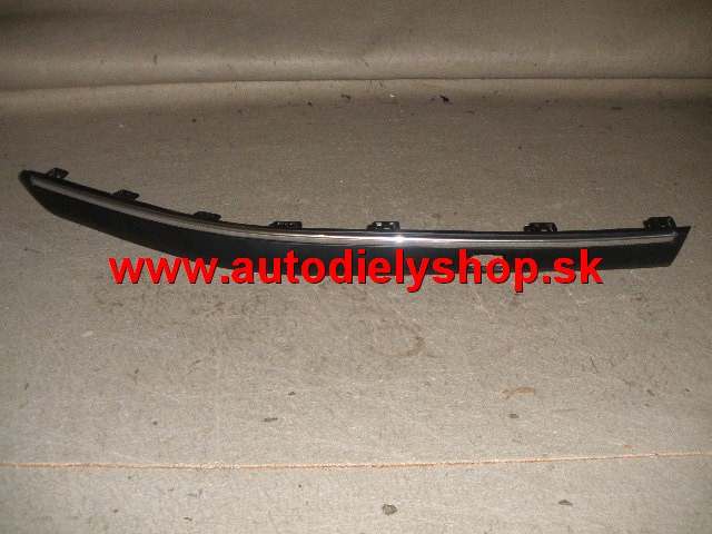 Peugeot 406 99-04 lišta do nárazníku,Pravá s chrom lištou