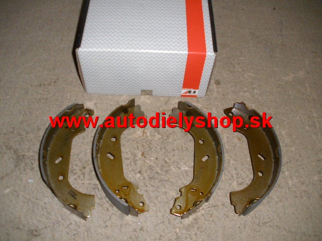  Peugeot EXPERT 10/95-3/04 Zadné brzdové pakne sada 