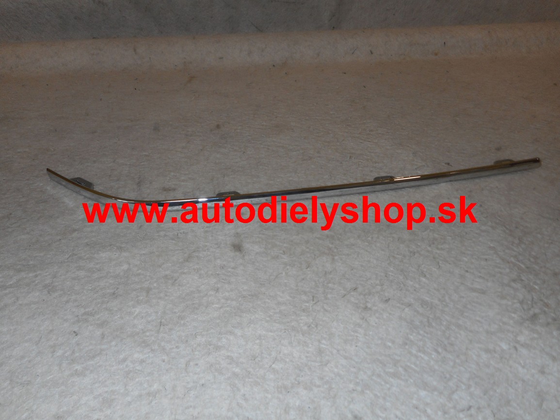  Chrysler 300C 9/2004- Lišta nárazníka pravá