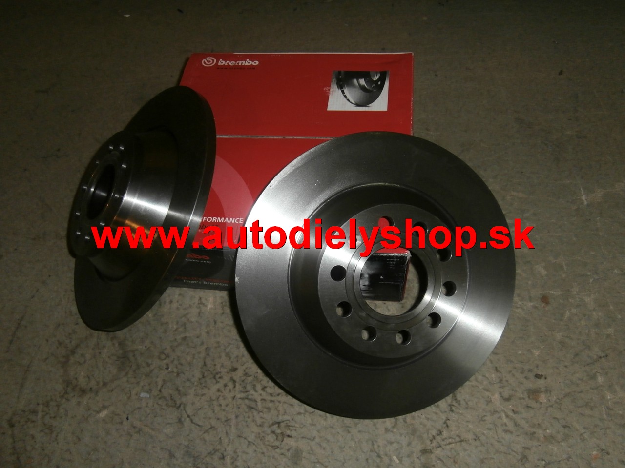 Audi A6 5/04- zadné kotúče 302mm Sada ,plné 