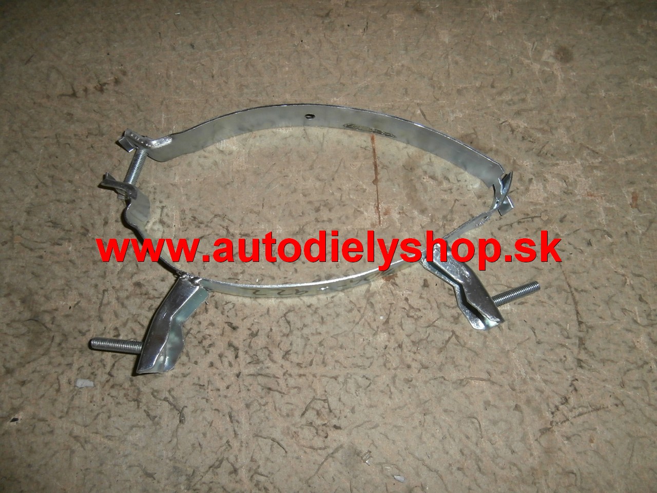  BMW 3 E36 10/90-3/98  objímka výfuku na koncový tlmič